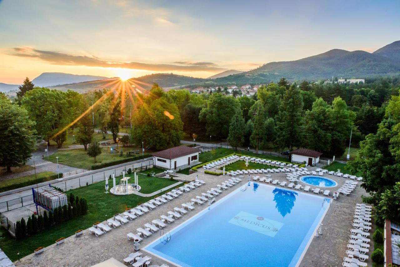 SPA Hotel Medicus Varshets  Exterior foto